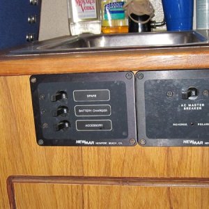 Media 'NewMar Panels' in album 'Shore Power Inlet'