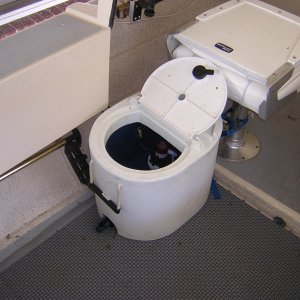 bait well open
