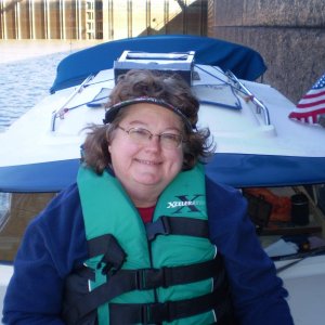 First Mate and Deckhand, Karen, in Lock 9, Ark River, Nov 08