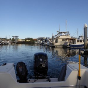 Heading over to the fuel dock on Saturday morning