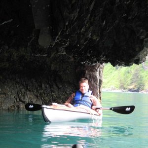 Entrance to huge cave - PWS