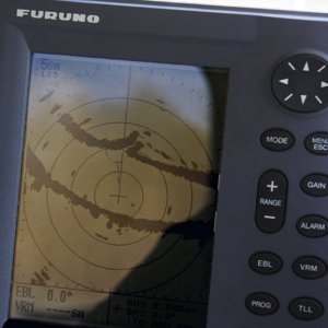 waypoint Lollipop to entrance of FLINT RIVER transmitted from the Garmin 188C to the Furuno 1715 radar.