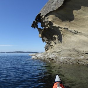 The erosion into the sandstone makes cool formations everywhere on Sucia, this one in Fox Cove