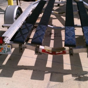 new bunks with rug and plastic ,bearings ok, new radial tires