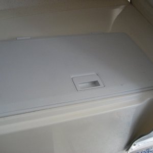 Tempress 13" x 23 "  hatch & 9 " liner installed on both sides of v-berth