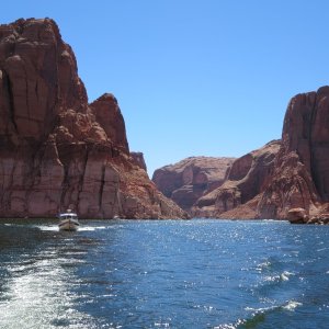 Voyager, Hunky Dory and Sunbeam following us out of Iceberg Canyon Monday 9-23-13