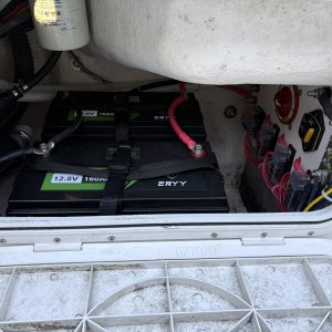House battery cabinet
