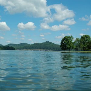 Cumberland River 7-4-09 189