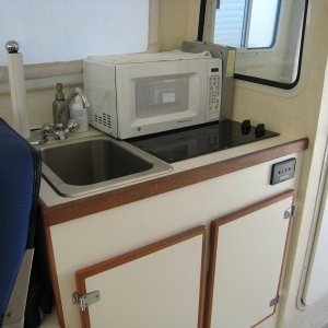 Media 'Galley area' in album 'Lazy Susan on Lift - side'