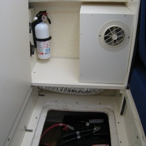 Media 'Batteries location-AC vent' in album 'Lazy Susan on Lift - side'