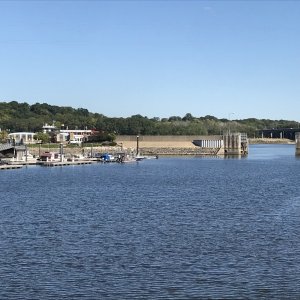 Here you can see the Flood Gate we enter through to the Port of Dubuque Marina.