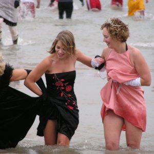 Media 'Kiwanis Polar Plunge  12-4-2004' in album 'If I can't go boating I can still drive the Zamboni'