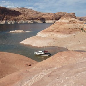Media 'First night anchor location at 80 mile cove - water level came up 2 feet in the next 4 days and covered the sandy long beach area to the right where we ended up being anchored on the last night' in album 'Intrepid hikers to Cookie Jar - day 2 of Lake Powell - UNREAL!'