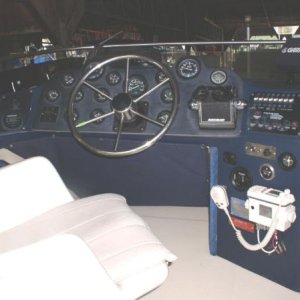 Note Portside Helm Station