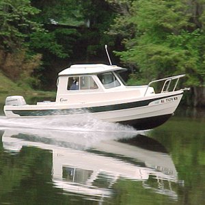 (Byrdman) Jabez on AL River:  Photo by El-Halcyon