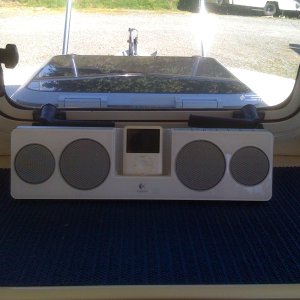 iPod solution - Logitech