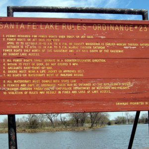 lake rules sign