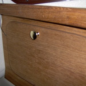 Couldn't find the wavey kind so just a brass knob