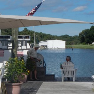 Bob & Lou chillin at Deep Creek Landing