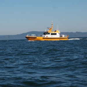 New C.R. Bar piloits Boat