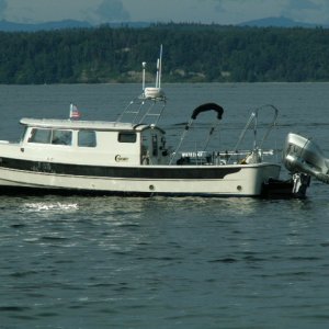 (pugetsounder) At buoy on Hat Island