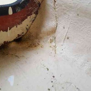 Media 'Opening covered on SB side, but seeps in' in album 'Long View of Crack'