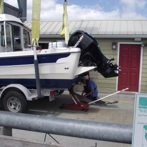 Jacking back for sling