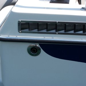 (Bob Cat) hull penetration for exhaust