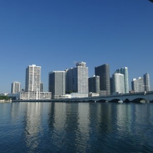 P1030192
