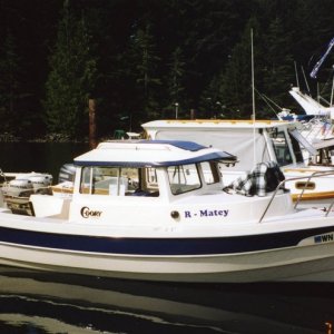 17 July 2004
Docked at Blakely Island