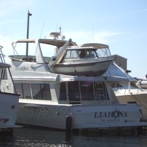 Media 'Worlds coolest dingy...Parked a few slips down from a friends boat in Tacoma' in album '533564_R1_1A'