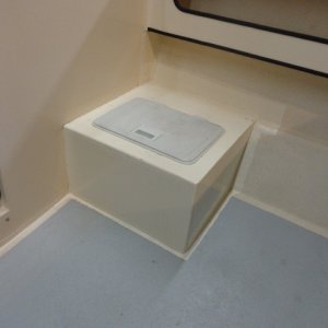 Step with storage starbird side