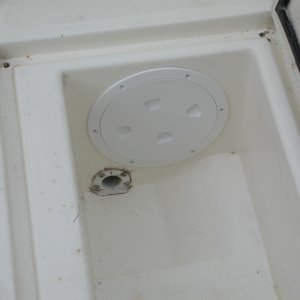 Media 'Beckson screw-in deck plate to cover hole. 10" overall diameter.' in album 'Again, not for the faint of heart! 8"
hole at rear of fish box. Yes, the fish box walls are cored with balsa. The piece that came out was separated due to water intrusion.'