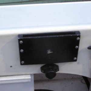 Lower half of downrigger mount