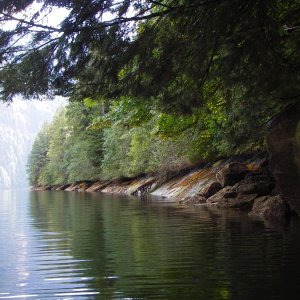 Cool shady overhang in the mists of Chatterbox Falls.
