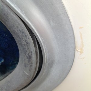 old puckerd window seal