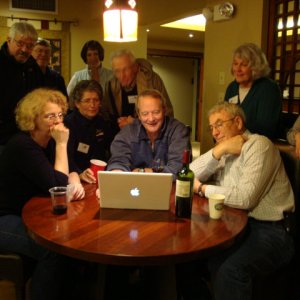 Meeting around the 'round'
table: Fred, Robbin, Ken, Dee
Robbi, Cordell, Bob, Patti,
Barry & Betsy