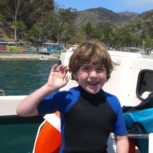 Media 'Descanso Bay, Catalina Island (5/07)' in album 'Giant Sea Bass at Catalina'