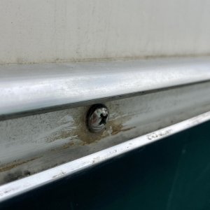 Media 'There?s plenty of room between the rubber and the metal part for this pan head' in album 'After over 100 locks, ungodly number of fuel docks and some fixed and floating docks at marinas of varying states of luxury and decay a few feet of the port side rub rail was no longer tight against the hull'
