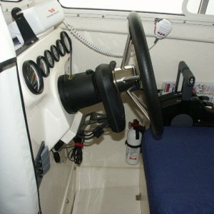 Baystar hydraulic system with Sportpilot+ at helm
