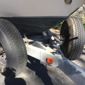 03 C-25, King tandem w/ 2 spares w/ complete spindles