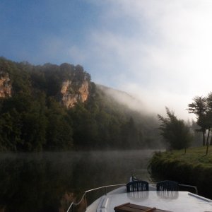 Time for a cup of coffee and then hit the road (river).  Instead, we called a taxi and went to visit the prehistoric cave paintings at Peche Merle (no photographs allowed).