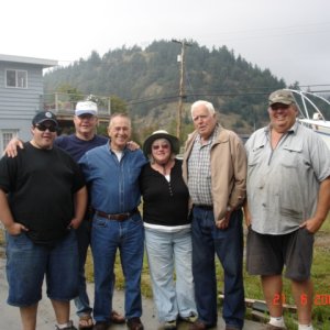 21 August EQ Marine
The Johnsons (SENSEI) with Terry from NY (LAST DANCE) & Joe (R-MATEY)