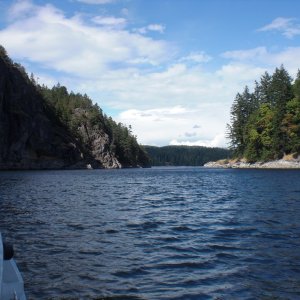 Entering Gorge Harbour.