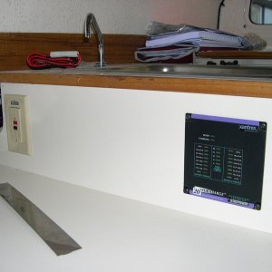 (DaveS) "Da New Da Nag" Remote display panel and 110 outlet. (3/9/04).