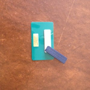 back of tag with optional magnet