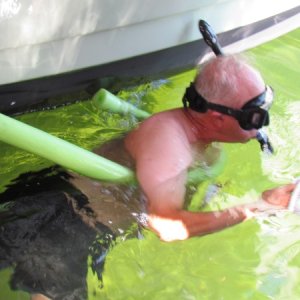 Mike Rizzo under water demo man