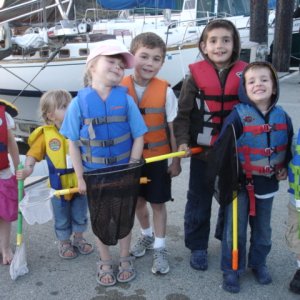 Another photo of our 
  smallest C-Brats. 
Just love these kids!