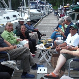 From the left:  George,Patty,Caryn,Ian,Tanya,Dan,Jackie,Pat,Peter,Carolyn.