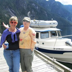 Cheryl (In Cahoots) and Carolyn (Kerri On)